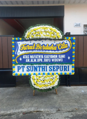 Papan Bunga Duka di Cikampek
